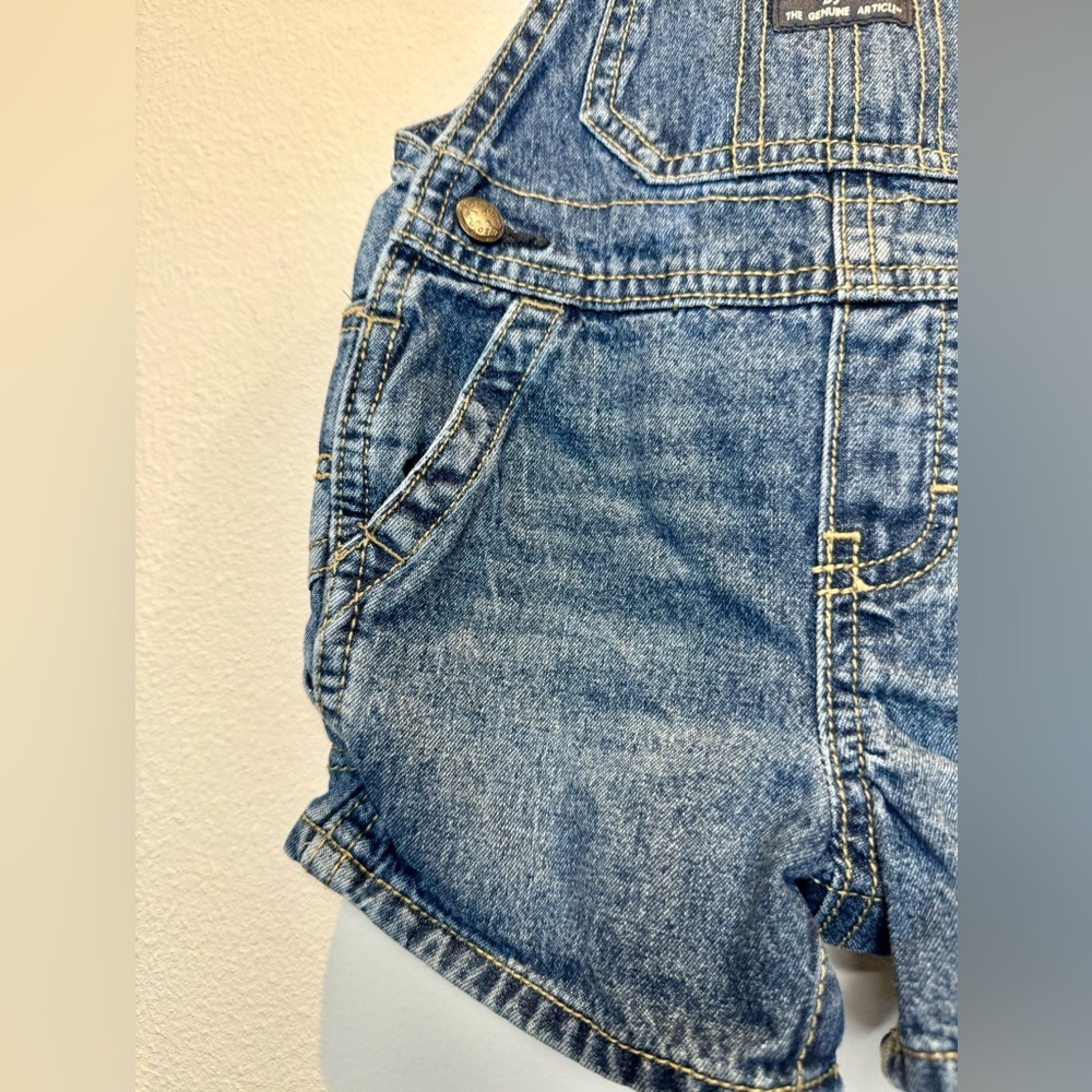 Osh Kosh B’Gosh Baby Short Overalls | EUC | 9mo | Denim | Pockets | 100% cotton - Picture 10 of 16
